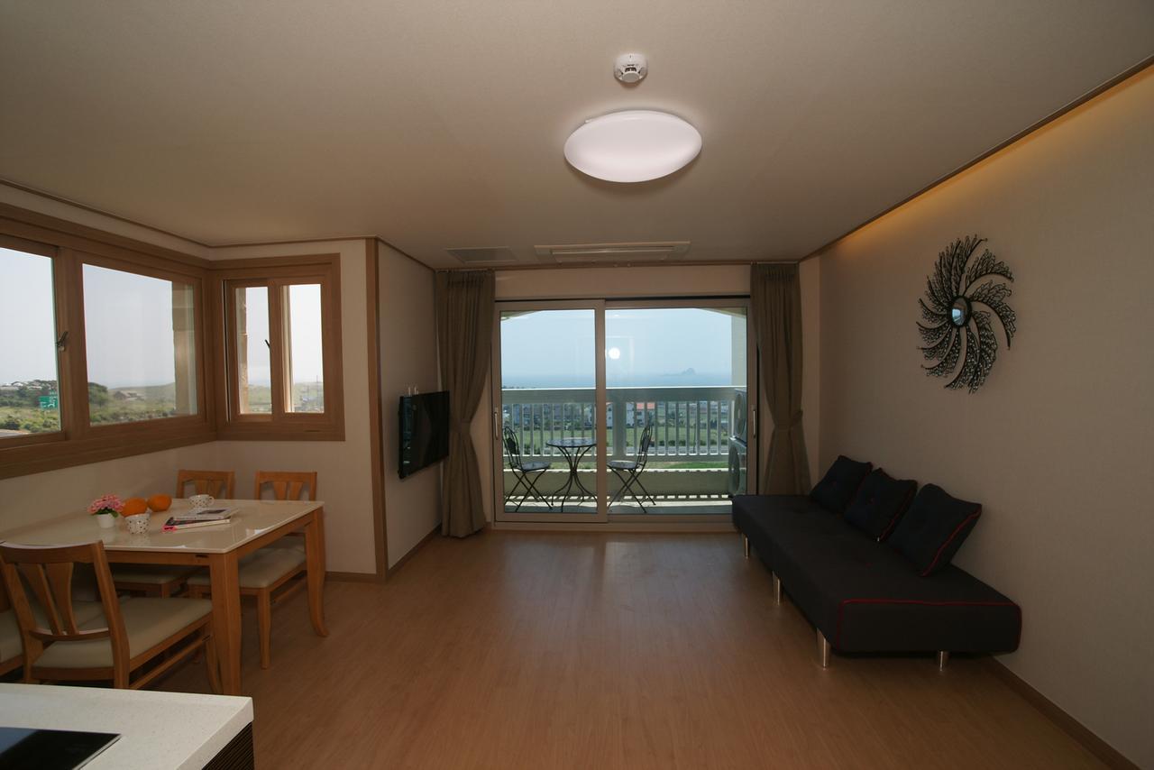Jeju The Ocean Hill Pension Seogwipo Zewnętrze zdjęcie